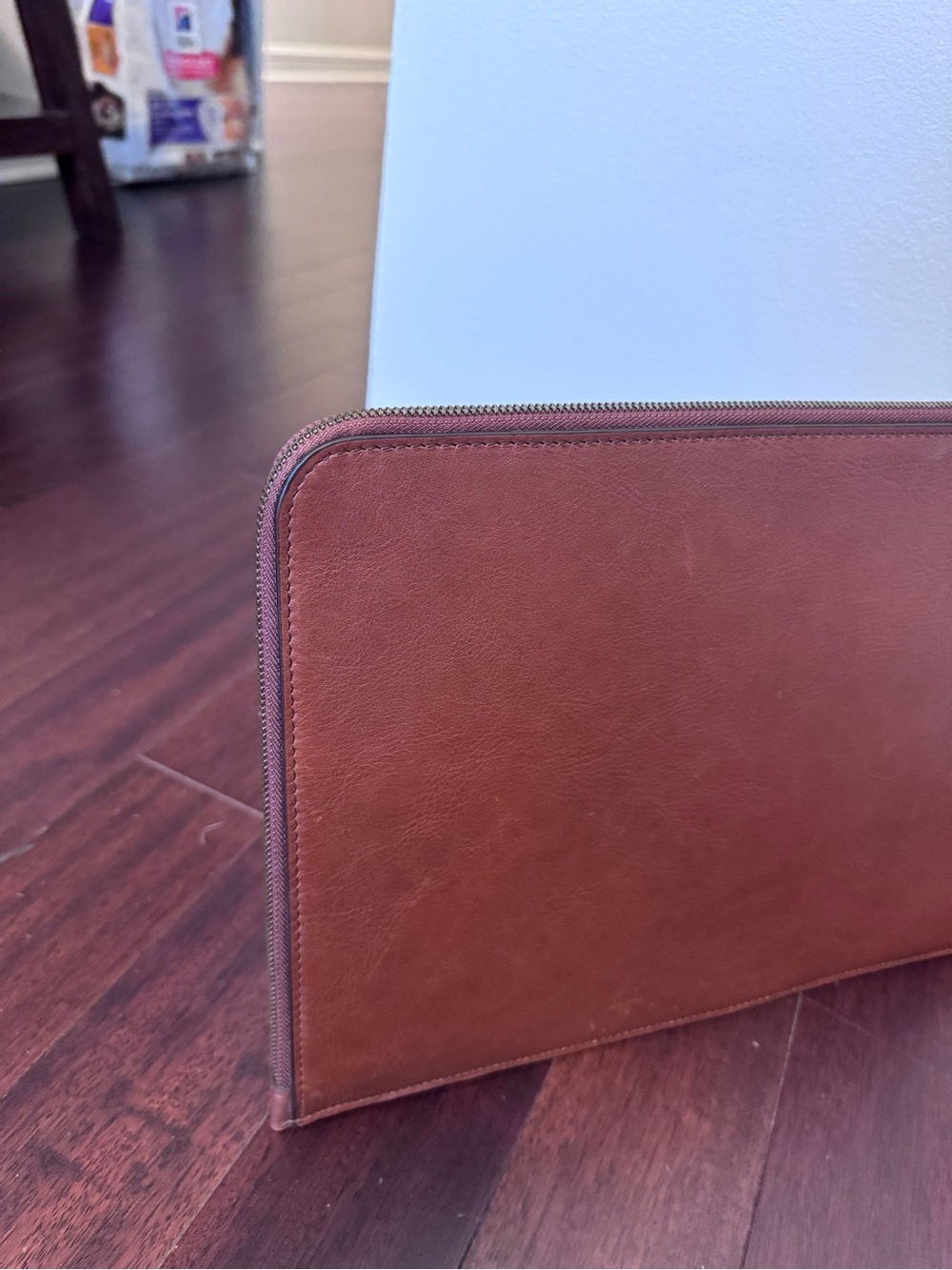 Tecovas Brown Leather Laptop/Portfolio Sleeve - Picture 2 of 7